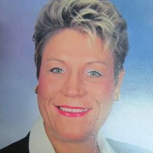 Meet your Posher, Deb